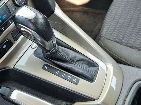 Used 2012 Ford Focus SEL image 21