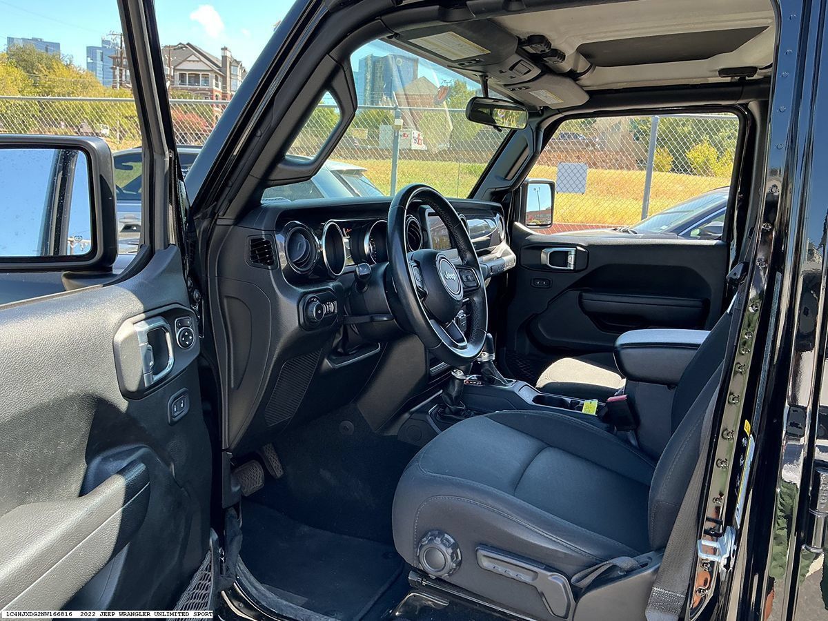 Used 2022 Jeep Wrangler Unlimited Sport AWD/4WD image 7