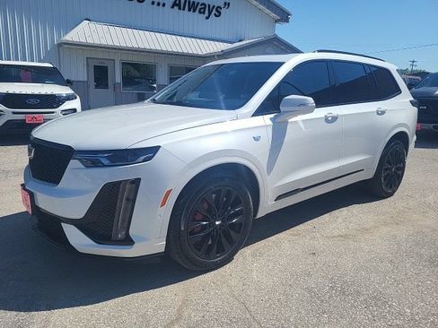 Used 2024 Cadillac XT6 Sport w/ LPO, ONYX Package AWD/4WD image 25