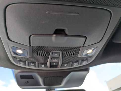 Used 2023 Lincoln Navigator Reserve image 30