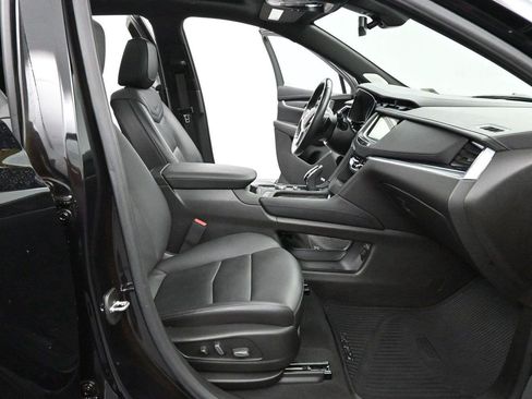 Certified 2024 Cadillac XT5 Premium Luxury w/ LPO, Floor Liner Package AWD/4WD image 35