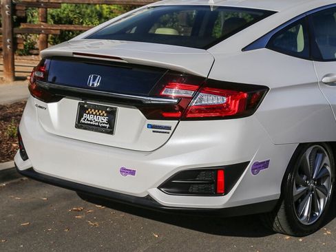 Used 2019 Honda Clarity Touring image 14