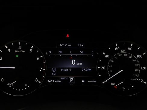 Used 2023 INFINITI QX80 Premium Select w/ Cargo Package image 7