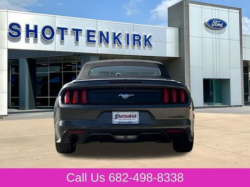 Used 2017 Ford Mustang Premium RWD image 7