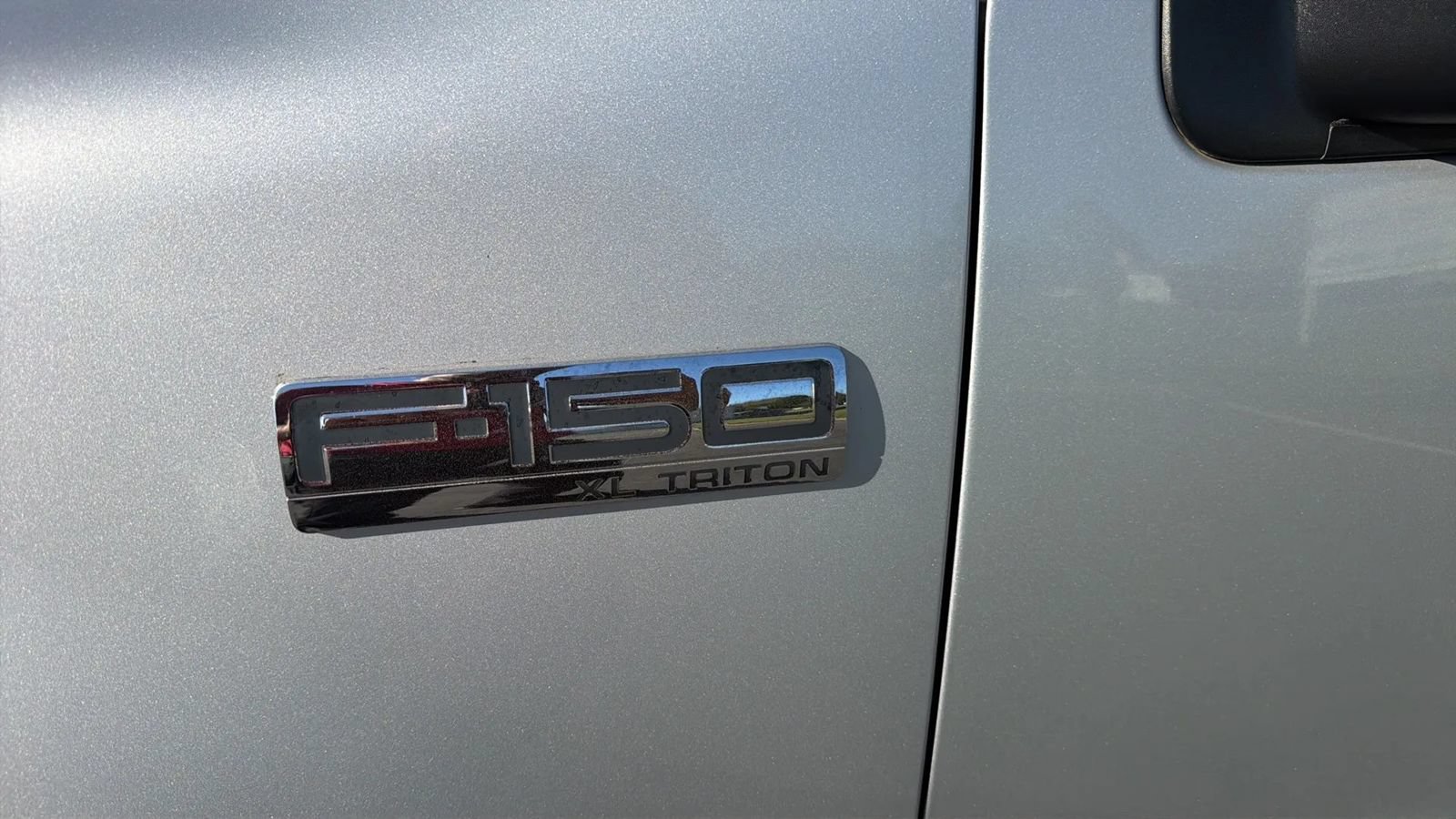 Used 2004 Ford F150 XL RWD image 15