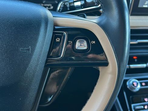 Certified 2022 Lincoln Corsair Reserve w/ Equipment Group 201A image 21