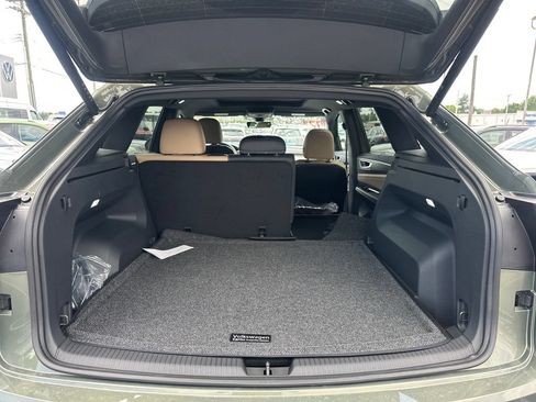 New 2026 Volkswagen Atlas Cross Sport SE AWD/4WD image 27