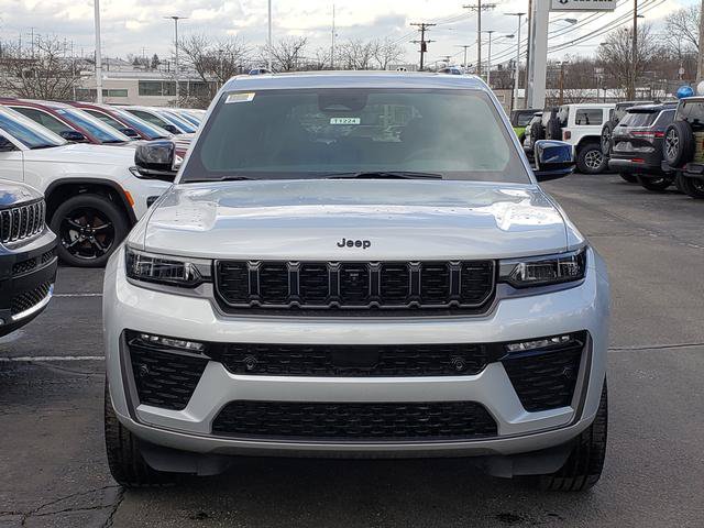 New 2026 Jeep Grand Cherokee Limited AWD/4WD image 5