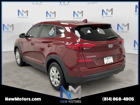 Used 2020 Hyundai Tucson SE image 2