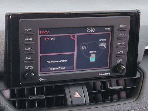 Used 2022 Toyota RAV4 LE image 13