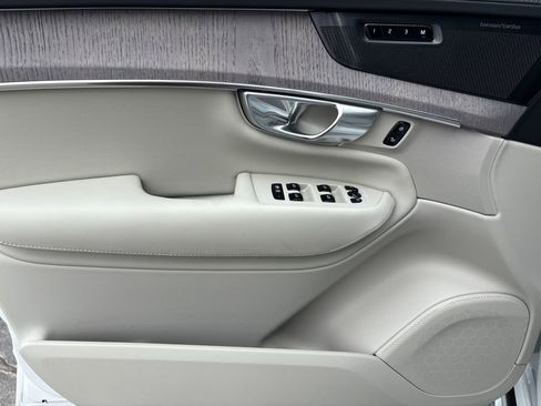 New 2026 Volvo XC90 B6 Ultra AWD/4WD image 8
