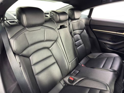 Used 2020 Porsche Taycan 4S w/ Premium Package image 41
