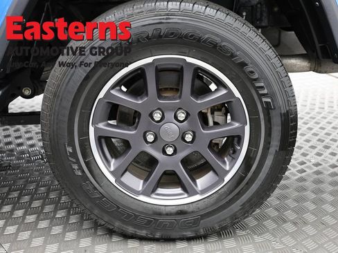 Used 2021 Jeep Gladiator Overland AWD/4WD image 31