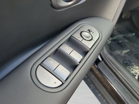 New 2026 Hyundai Ioniq 5 SE image 19