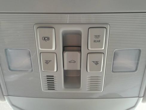 Used 2022 Volkswagen Jetta SEL FWD image 53