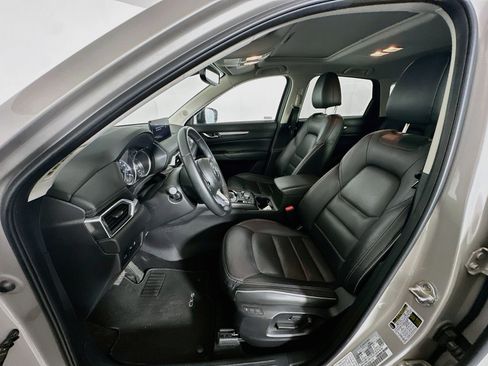 Used 2025 MAZDA CX-5 AWD 2.5 S w/ Preferred Package image 13