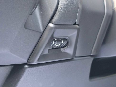 Used 2025 BMW X3 M50 w/ Premium Package image 26