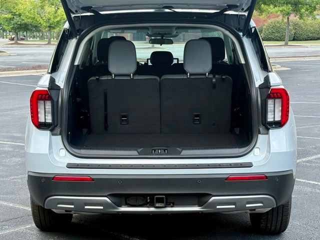 Used 2026 Ford Explorer Active w/ Active Comfort Package RWD image 17