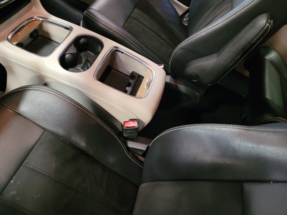 Used 2019 Dodge Grand Caravan SXT FWD image 26