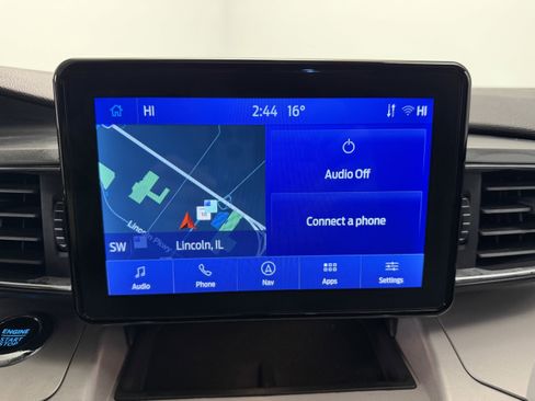 Used 2023 Ford Explorer XLT w/ Equipment Group 202A image 8