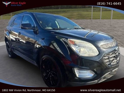 Used 2017 Chevrolet Equinox LT w/ Midnight Edition image 6