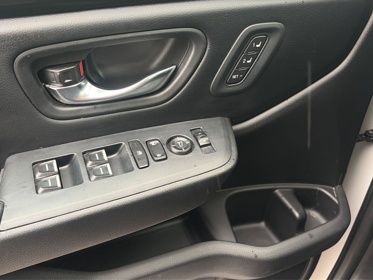Used 2023 Honda Pilot EX-L image 10