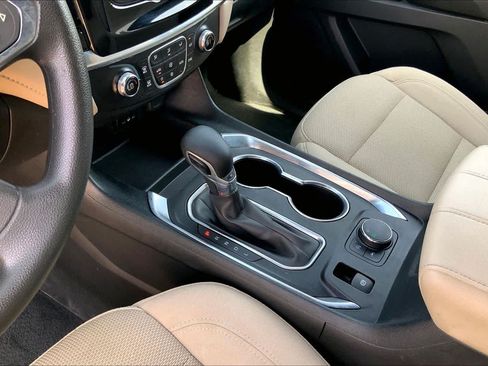 Used 2023 Chevrolet Traverse LS w/ Safety Package FWD image 17