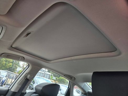 Used 2021 Honda Accord EX-L image 17