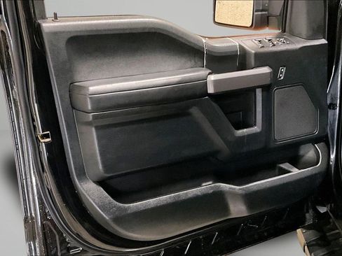 Used 2020 Ford F150 XLT w/ Equipment Group 302A Luxury image 21