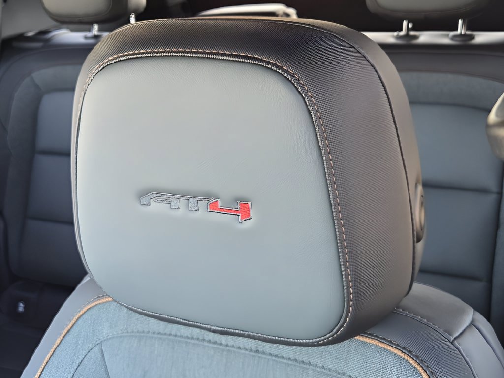 New 2027 GMC Terrain AT4 w/ Convenience Package III AWD/4WD image 19
