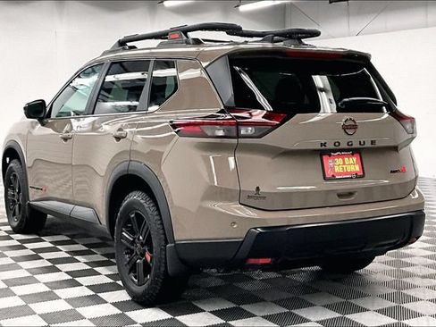 New 2026 Nissan Rogue SV AWD/4WD image 4