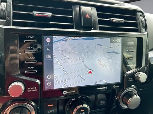 Used 2023 Toyota 4Runner TRD Off-Road Premium w/ Moonroof Package AWD/4WD image 25