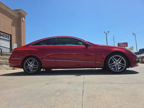 Used 2014 Mercedes-Benz E 350 Coupe image 4