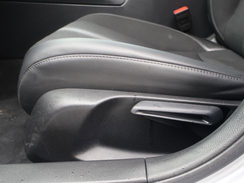Used 2025 Honda Civic Sport image 31