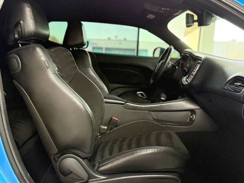 Used 2019 Dodge Challenger R/T Scat Pack image 16