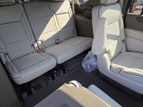 New 2026 GMC Yukon XL Denali w/ Denali Reserve Package AWD/4WD image 29