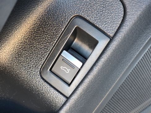 Used 2023 Audi A6 2.0T Premium image 22