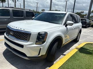Used 2021 Kia Telluride LX FWD video 1