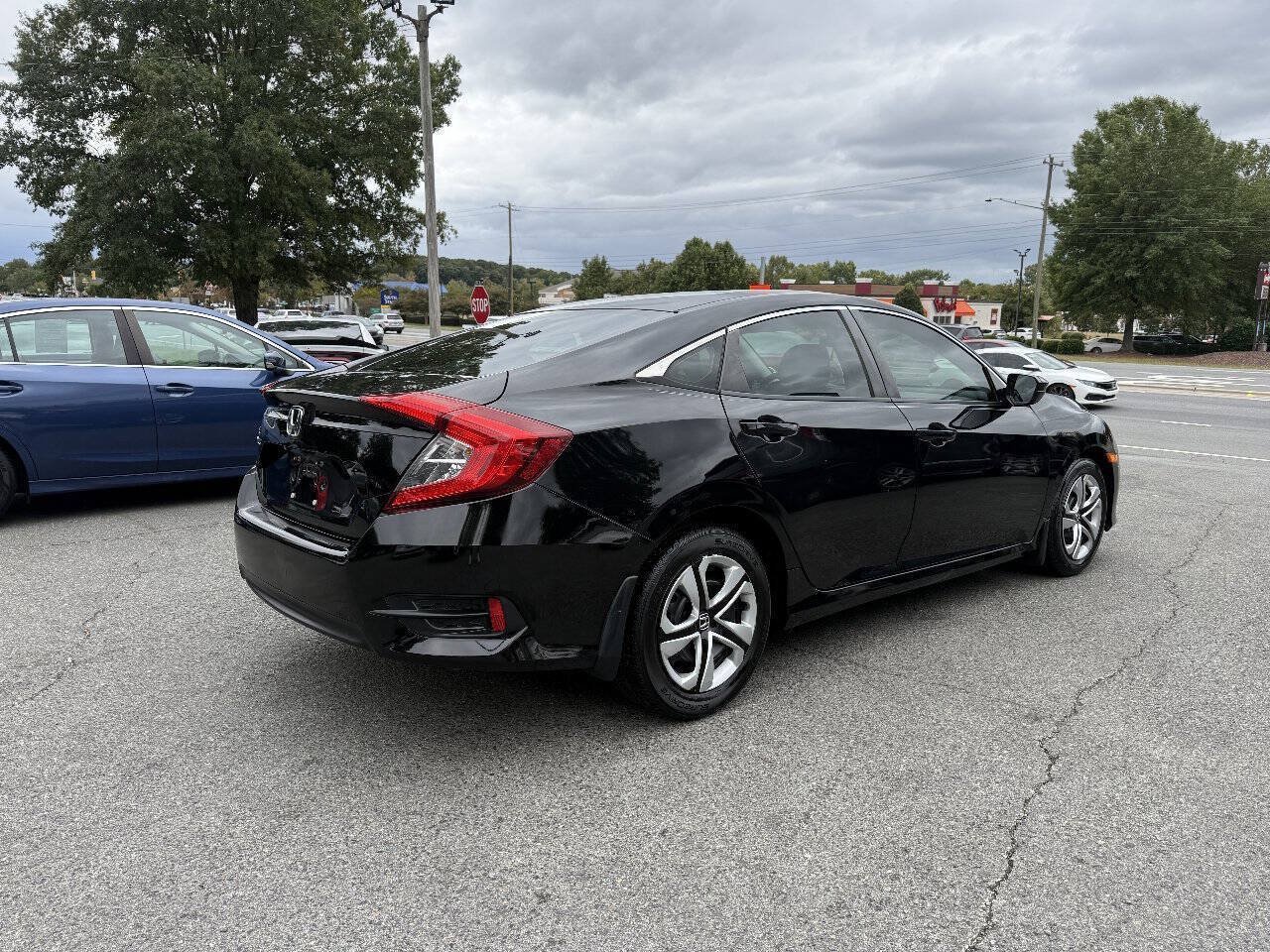 Used 2016 Honda Civic LX image 4