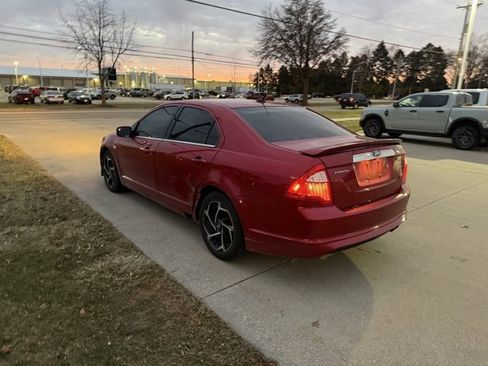 Used 2010 Ford Fusion SEL image 3