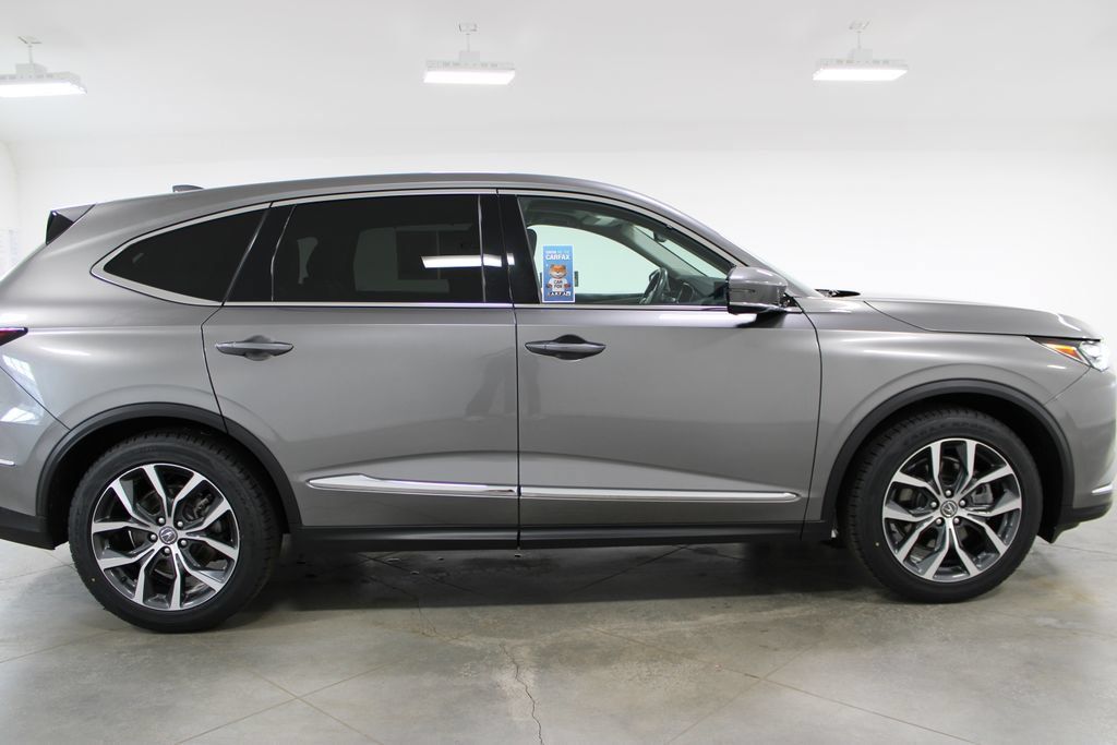 Used 2023 Acura MDX w/ Technology Package AWD/4WD image 12