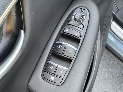 Used 2025 INFINITI QX50 Sport AWD/4WD image 15