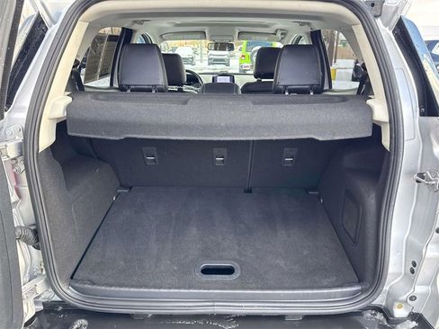 Used 2021 Ford EcoSport Titanium image 9