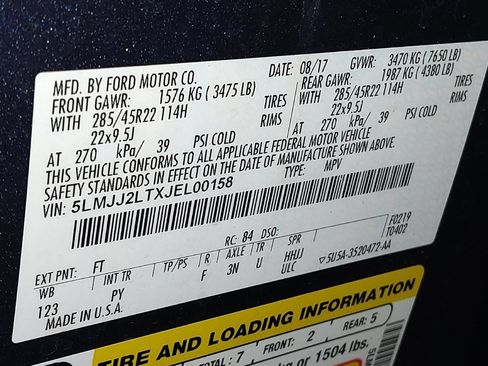 Used 2018 Lincoln Navigator Reserve w/ Technology Package image 33