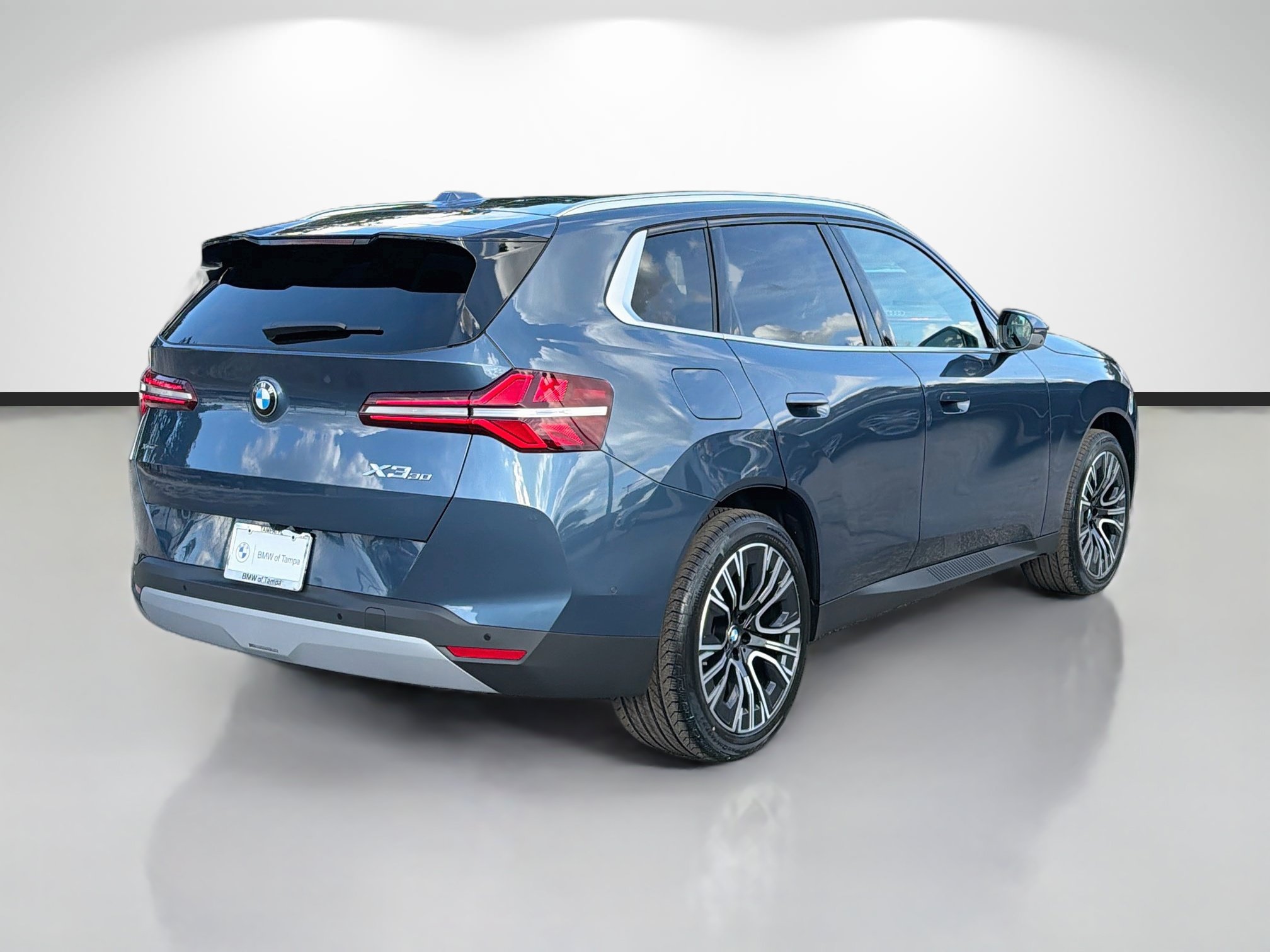 New 2026 BMW X3 xDrive30i w/ Premium Package AWD/4WD image 3