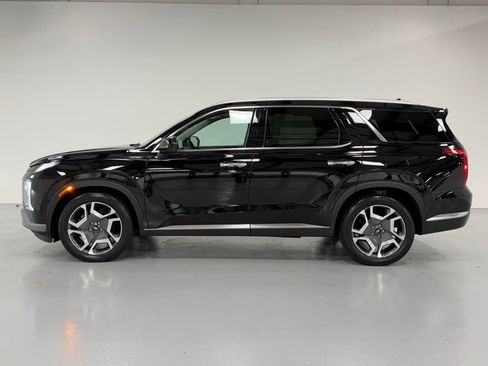Used 2024 Hyundai Palisade Limited image 2