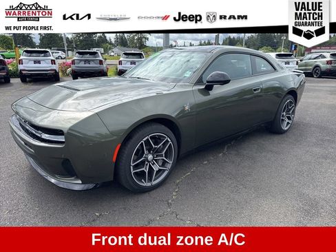 Used 2026 Dodge Charger Scat Pack AWD/4WD image 1