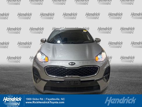 Used 2021 Kia Sportage LX FWD image 1