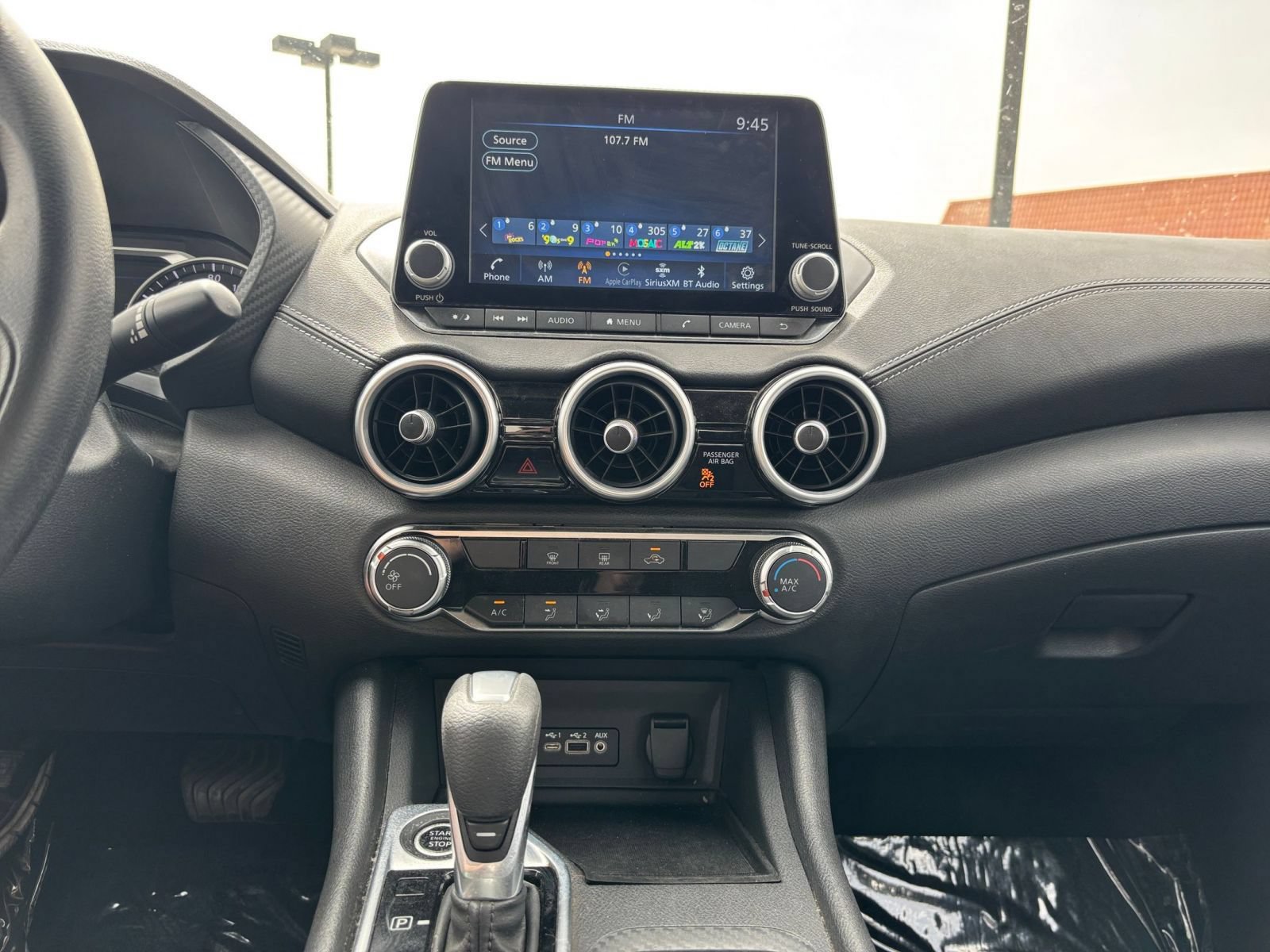 Used 2025 Nissan Sentra SV FWD image 16