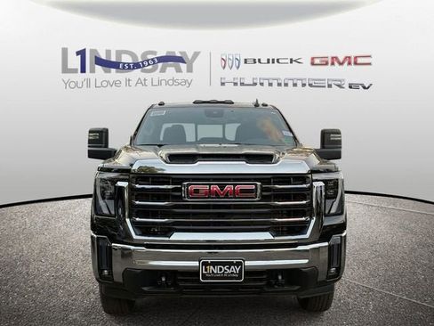 New 2026 GMC Sierra 2500 SLE w/ Preferred Package image 6